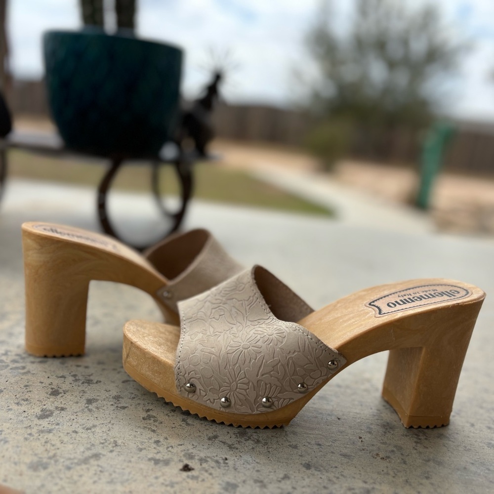 Vintage Ellemeno Heels